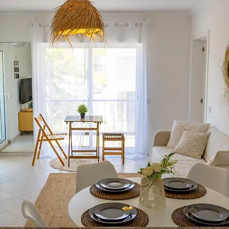Bright & Stylish 2bedflat 5min Walk To In Vilamoura *