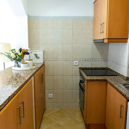 Bright & Stylish 2bedflat 5min Walk To In Vilamoura * Quarteira