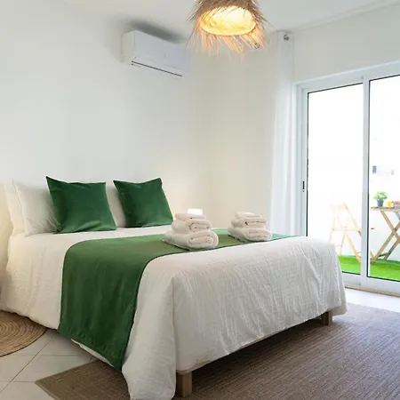 Bright & Stylish 2bedflat 5min Walk To In Vilamoura * Quarteira