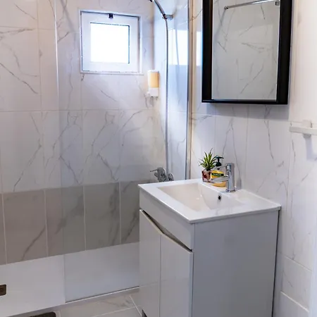 Bright & Stylish 2bedflat 5min Walk To In Vilamoura * Quarteira