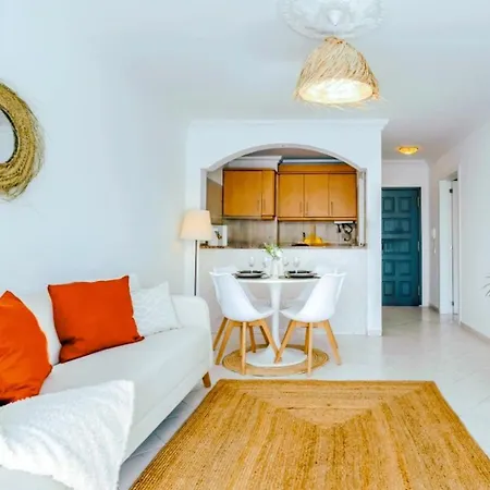 Apartment Bright & Stylish 2bedflat 5min Walk To In Vilamoura