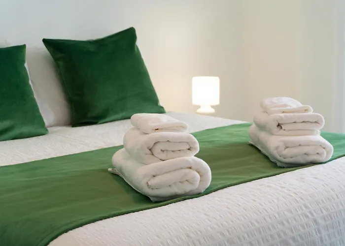 Bright & Stylish 2bedflat 5min Walk To In Vilamoura 아파트 쿼테이라