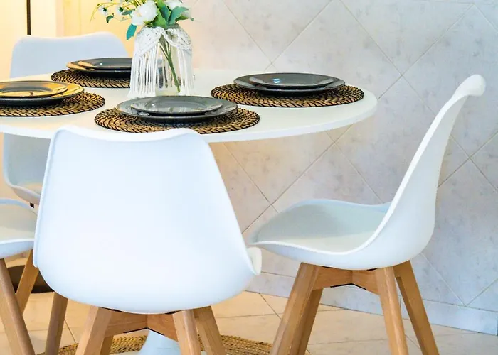 Bright & Stylish 2bedflat 5min Walk To In Vilamoura *