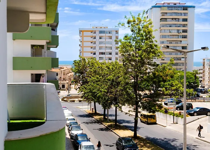 Bright & Stylish 2bedflat 5min Walk To In Vilamoura