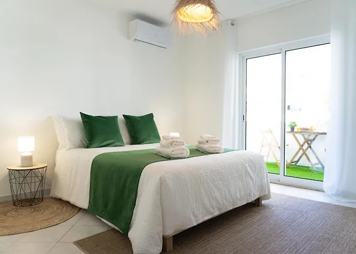 Bright & Stylish 2bedflat 5min Walk To In Vilamoura * 쿼테이라